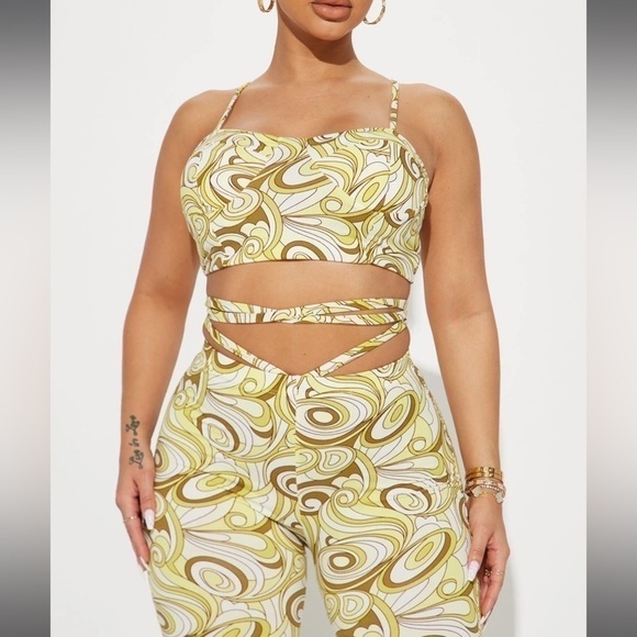 3/$28❤️Fashion nova my new vibe, pantset – yellow/Comdo - Picture 3 of 5